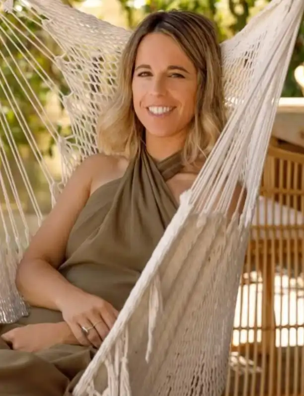 Alejandra Pombo, interiorista: "El arena suave o el blanco roto son dos colores perfectos para el techo. Escoge tonos claros para que la luz lo acaricie"