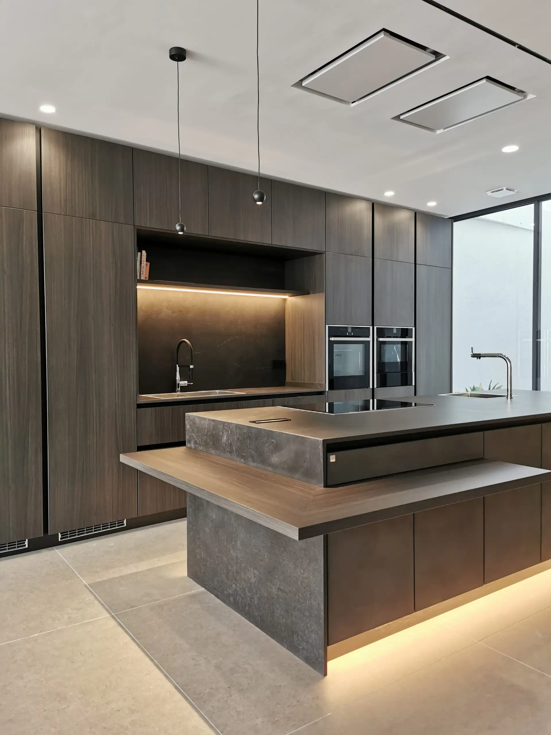 Cocina moderna de lujo de Sabella Home