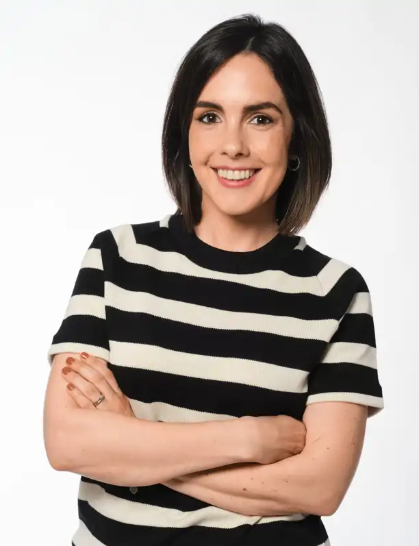 Isabel Gómez, interiorista: "Hace 10 años la cocina estaba escondida, era estrecha y con poca luz. Ahora es donde pasan las cosas más importantes”