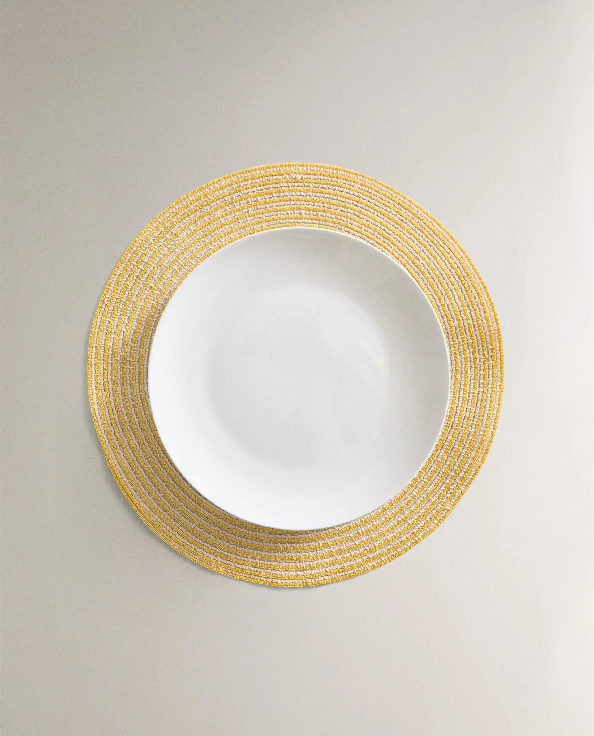 Mantel individual amarillo mostaza