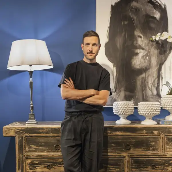 Xavier Martinell, interiorista: "Evitamos las mamparas de ducha y no ponemos griferías lacadas. Son un drama"