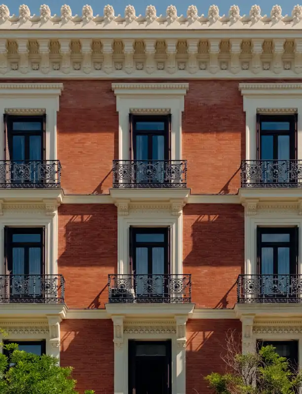 Javier Osés, creativo: "La arquitectura puede devolverle identidad a Madrid, que corre el riesgo de perder su esencia"